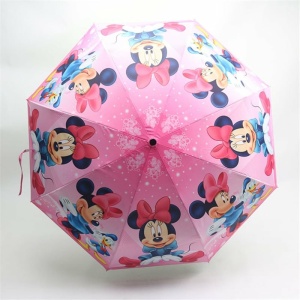 Paraguas de Mickey y Minnie Mouse para niños en rosa sobre fondo blanco