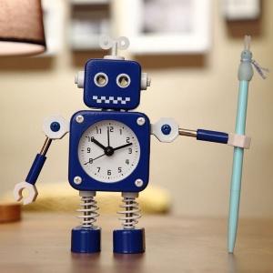 Pequeño robot despertador para niños con bolígrafo azul