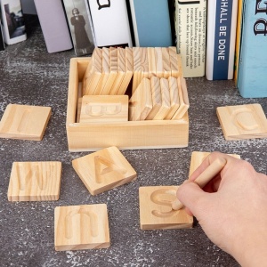 Juguetes de letras del abecedario con bolígrafo de madera para niños