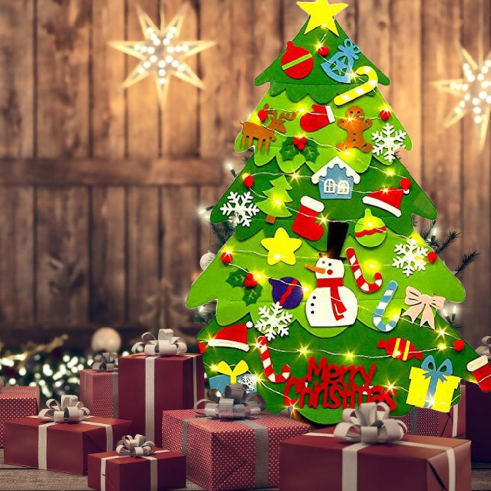 Árbol de Navidad infantil verde con regalos rojos