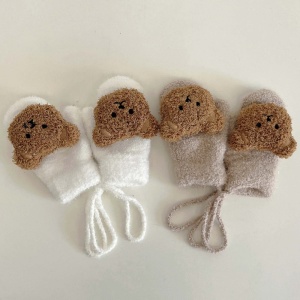 Cálidos guantes de punto de oso para niños en blanco y marrón con oso marrón